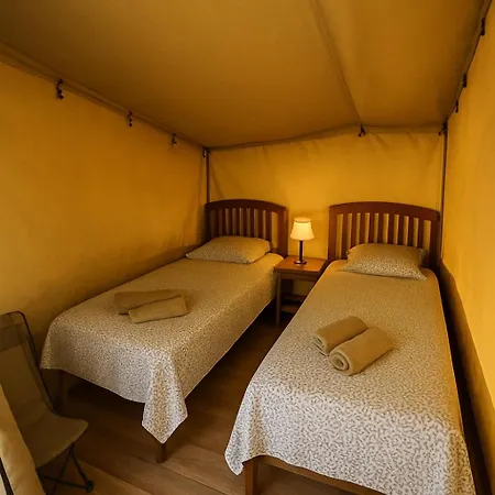 Camping La Tente De Mercone - Golu Corte (Corsica)